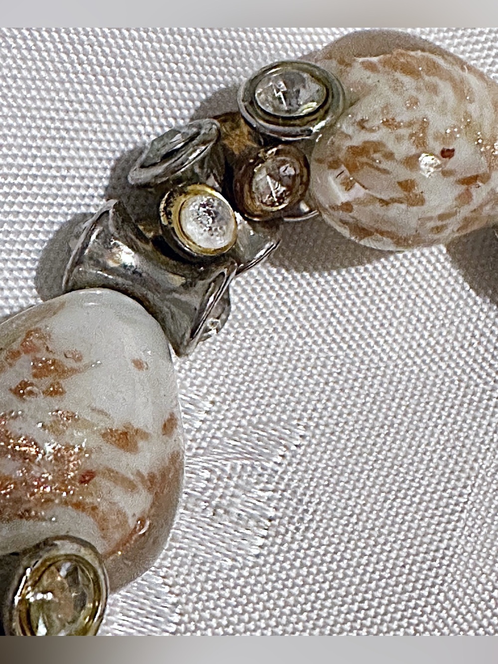 Silver White with blown glass and Tan Beaded Stretch Bracelet - Unbranded